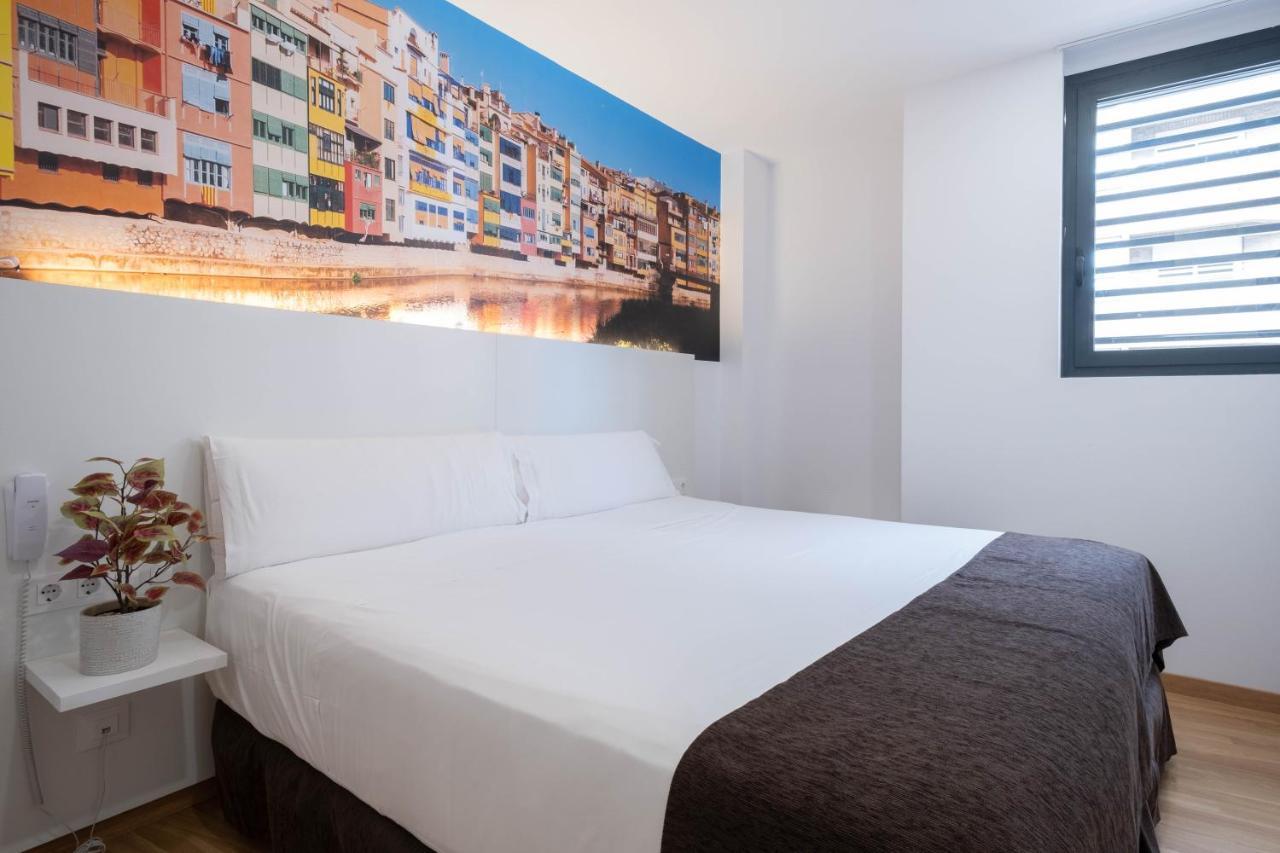 Hotel Bestprice Girona Eksteriør billede