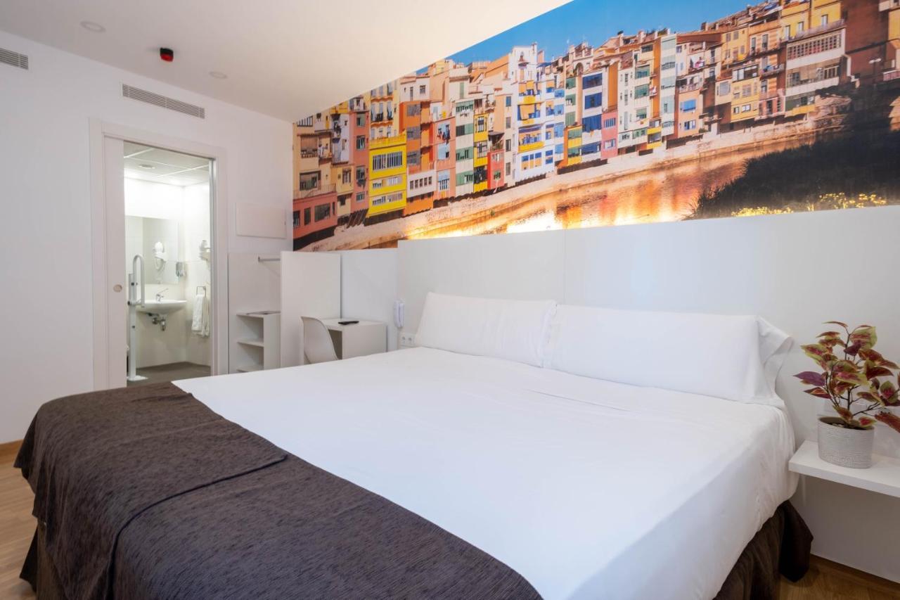 Hotel Bestprice Girona Eksteriør billede