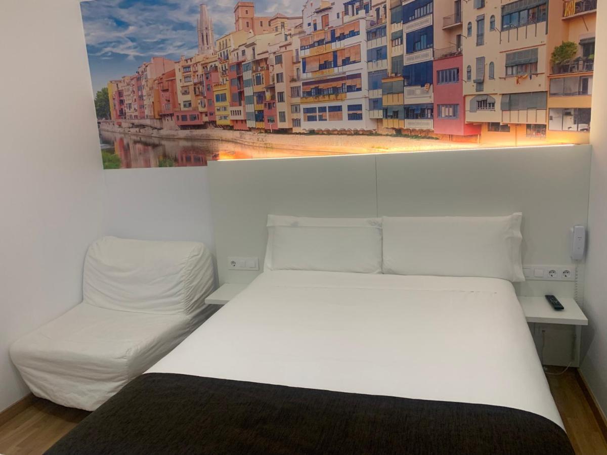 Hotel Bestprice Girona Eksteriør billede